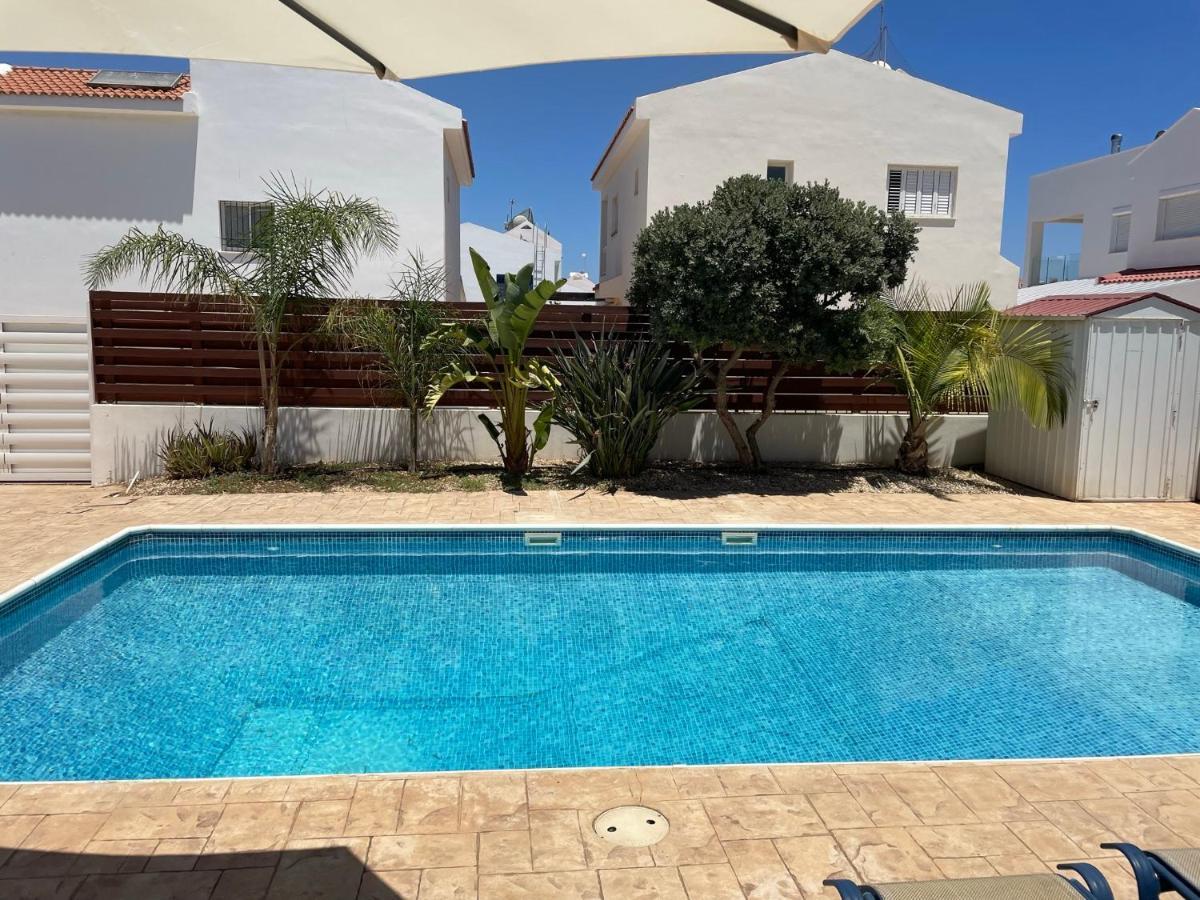 Sol Y Mar Malama Villa Paralímni Kültér fotó